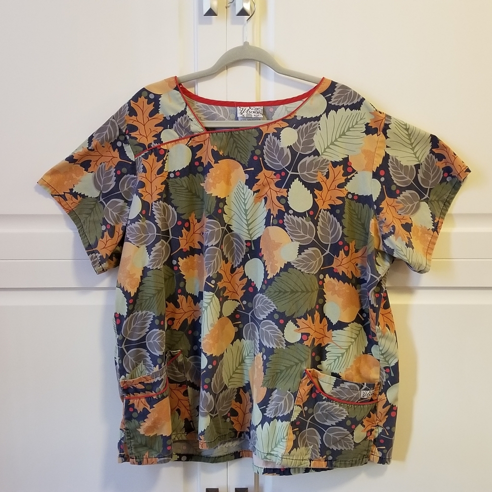 Scrub top